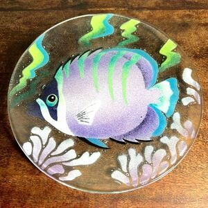 FIREGLASS Fused GLASS PLATE Tropical Fish Purple Teal Signed 1996 Art Decor 8"